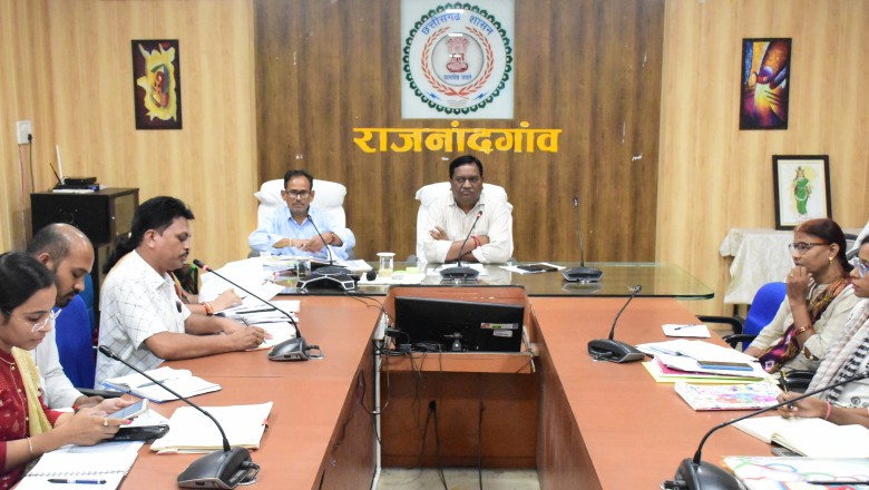 महिला एवं बाल विकास विभाग का कार्य संवेदनशीलता और गंभीरता से संचालित होता है, इसे ध्यान में रखते हुए कार्य करें - कलेक्टर