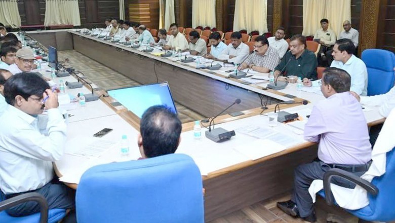 शासन की प्रोत्साहन योजनाओं और अच्छी बारिश से इस बार बंपर फसल की उम्मीद, धान खरीदी की मुकम्मल व्यवस्था रखें और रबी फसल पर करें फोकस