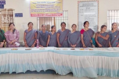 राष्ट्रीय आयुर्वेद दिवस के अवसर पर जागरूकता पखवाड़ा का आयोजन :