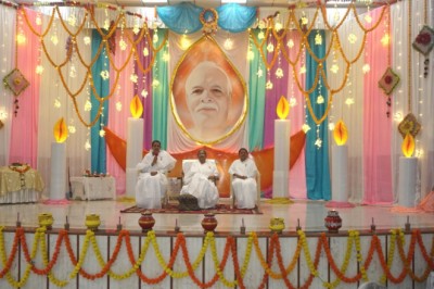 पीस ऑडिटोरियम में दीपावली पर्व बड़े ही हर्षो उल्लास के साथ मनाया गया...