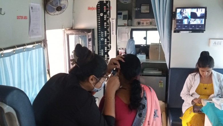 मुख्यमंत्री शहरी स्लम स्वास्थ्य योजना के तहत मोबाईल मेडिकल यूनिट वेन से 2 वर्ष मेें 2 लाख से :