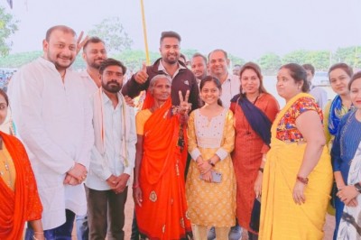 60 वर्षीय बुजुर्ग महिला श्रीमती त्रिवेणी ठाकुर ने फगड़ी खेल में जिला स्तर छत्तीसगढिय़ाा ओलम्पिक के लिए किया क्वालीफाई