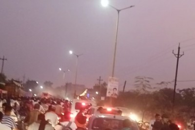 मोहारा मेले में मंगलवार को ऐतिहासिक भीड़ उमड़ी।