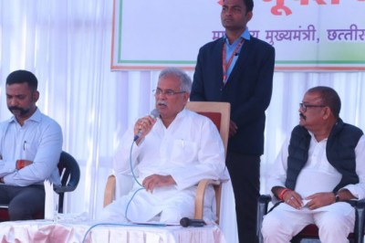 मुख्यमंत्री ने 80 करोड़ 27 लाख रूपए के विकास कार्यों का किया लोकार्पण एवं भूमिपूजन :