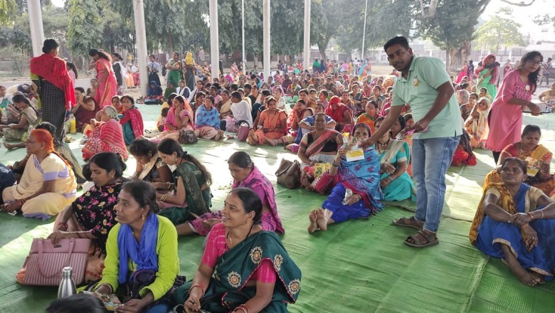 दुर्ग : खुर्सीपार में आयोजित जनसंवाद कार्यक्रम में बताया बीमारी से बचाव के उपाय :