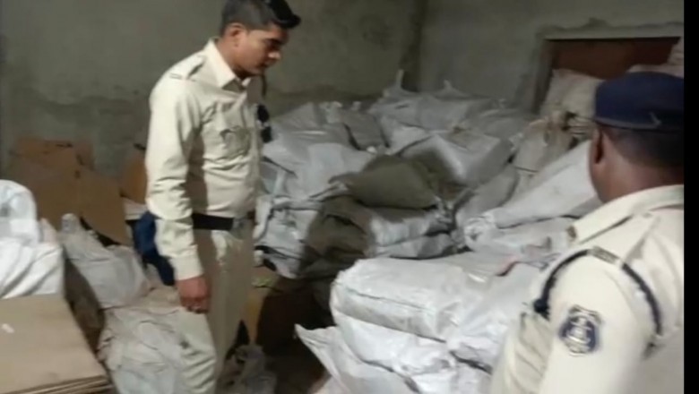 अवैध गुटखा फैक्टरी पर राजनांदगांव पुलिस अधीक्षक के नेतृत्व में पुलिस की संयुक्त टीम  द्वारा बड़ी कार्यवाही।*