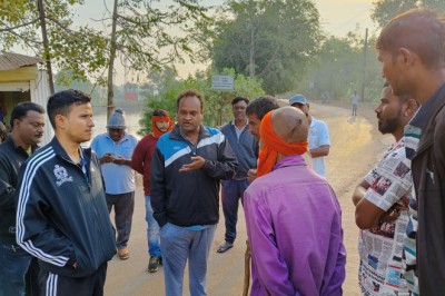 आयुक्त सुबह निरीक्षण में पहुँचे चंडी चौक,सफाई व्यवस्था का लिया जायजा