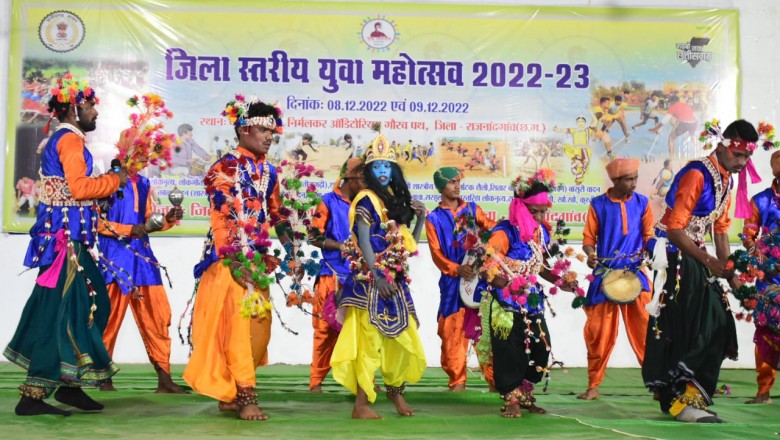 ऐसी बही छत्तीसगढ़ी गीत की बयां कि हर कोई झूम उठे - राउत नाचा, सुआ गीत, पंथी नृत्य सहित लोकगीतों ने छोड़ी अनूठी छाप