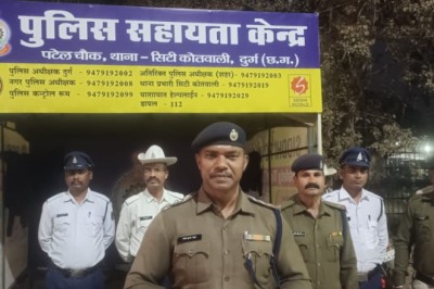 दुर्ग यातायात पुलिस ने वाहन चालकों पर चलाया विशेष चेकिंग अभियान