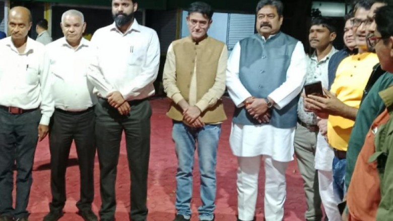 भिलाई के नेहरू नगर चौक में बन गया शानदार वेंडिंग जोन, महापौर नीरज पाल ने किया शुभारंभ, आयुक्त रोहित व्यास भी रहे मौजूद