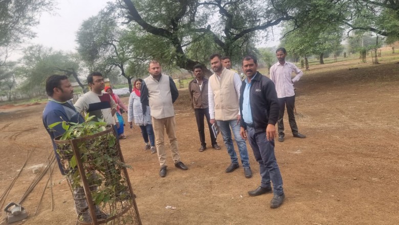 गांव में बने गौठानों को रूरल इंडस्ट्रियल पार्क के रूप में विकसित किए जाएंगे : निखिल द्विवेदी