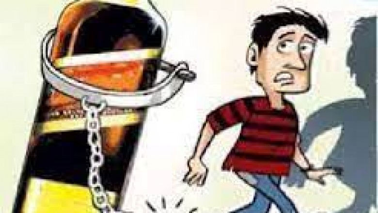 धमधा में अवैध रूप से चल रही है शराब की तस्करी