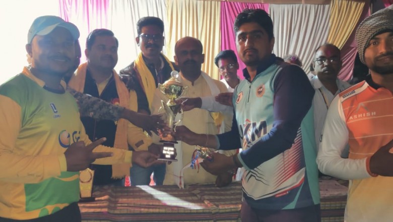 क्रिकेट का खेल देश में सबसे लोकप्रिय : रविन्द्र वैष्णव