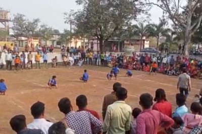 नाथूनवागांव मे  संकुल स्तरीय बाल क्रीड़ा प्रतियोगिता संपन्न
