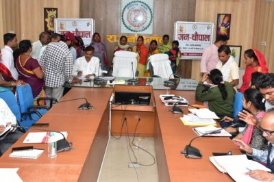कलेक्टर ने मुख्यमंत्री के 2 फरवरी को भर्रेगांव में आयोजित होने वाले कार्यक्रम के लिए आवश्यक व्यवस्था सुनिश्चित करने के दिए निर्देश