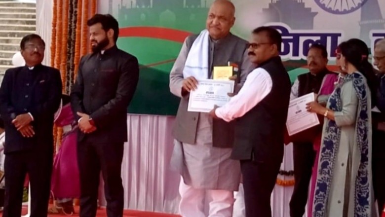 दुर्ग : देवी सिंह ध्रुव वरिष्ठ यांत्रिक लेखा परिक्षण अधिकारी हुए प्रशस्तिपत्र पत्र से सम्मानित