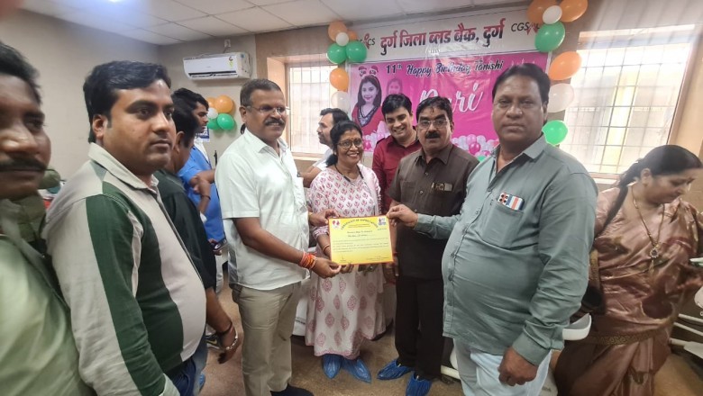 थैलेसीमिया पीड़ित बच्चों के ब्लड की पूर्ति के लिए तनीषी के जन्मदिन पर पिता ने लगाया रक्तदान शिविर