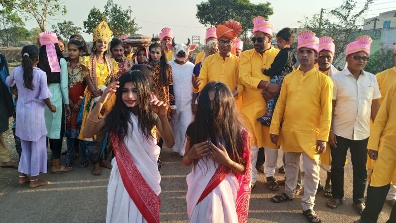 कोपेडीह में श्री मद शिव महापुराण कथा 11कुंडीय रुद्र महायज्ञ0 शिव शंकर पार्वती की मंगल विवाह की झांकी की शानदार प्रस्तुती :