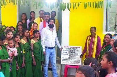 मांझीटोला भाजपा नेताओं ने किया सामुदायिक भवन का उद्घाटन