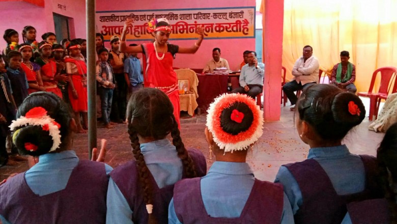 उचित मंच एवं अवसर प्रदान कर बच्चों के प्रतिभा को तराशें