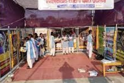 जनसंपर्क विभाग द्वारा ग्राम चिचोला में फोटो प्रदर्शनी का आयोजन :