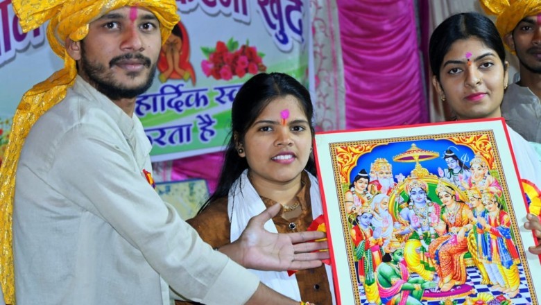 नवनिहाल मानस परिवार ग्राम मारूटोला खुर्द की विभिन्न मंच पर मानस यात्रा