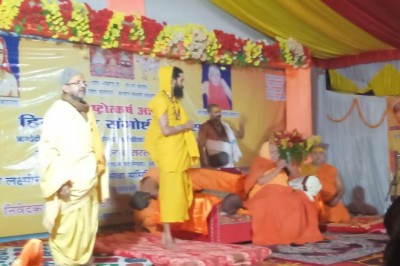 शंकराचार्य स्वामी निश्चलानंद सरस्वती जी का मुड़पार आगमन पर भव्य स्वागत :