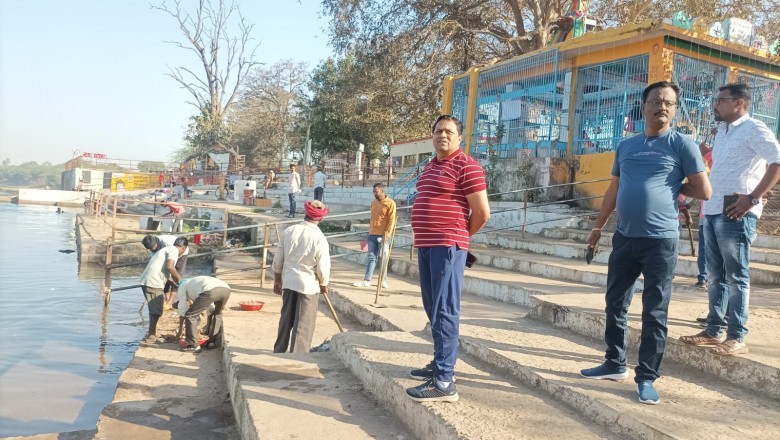 महाशिवरात्रि पर्व की तैयारियों को लेकर आयुक्त ने किया शिवनाथ नदी तट का निरीक्षण: