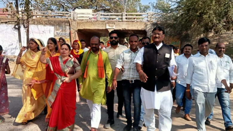 राजनांदगांव तहसील मे गांवो को यथावत रखने ज़िलाधीश के नाम एस डी एम को ज्ञापन सौंपा :