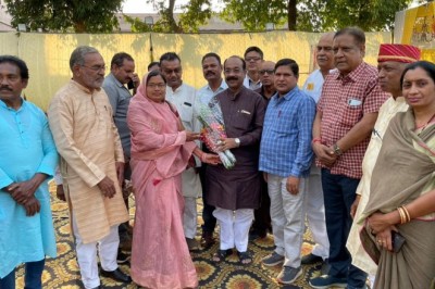 भाजपा प्रदेश अध्यक्ष अरुण साव का जिला साहू संघ ने जोरदार स्वागत सम्मान किया :
