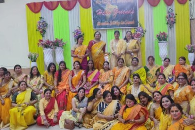 ब्राम्हण समाज की महिलाओं ने मिलकर मनाया होली मिलन  समारोह