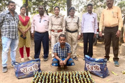 आबकारी विभाग द्वारा 77.58 बल्क लीटर मदिरा जप्त किया गया :