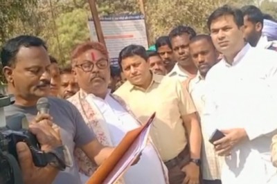सफाईकर्मियों की हड़ताल खत्म, 4 मार्च दोपहर 12 बजे से शहर में सफाई प्रारंभ काम पर लौटें :