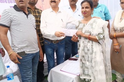 20 एमआईजी और 10 एमआईजी भवनों का कुम्हारी में आबंटन :