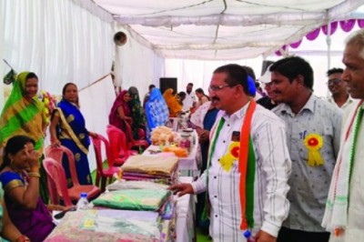गौठान मेला के माध्यम से गांव-गांव तक पहुंच रही शासन की योजनाएं : मदन साहू