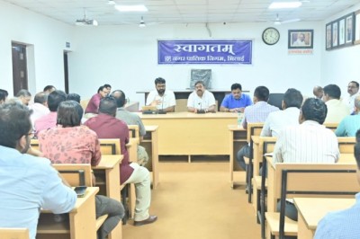 शहर के उद्यमी और व्यापारियों के सहयोग से आधुनिक तरीके से होगा वृक्षारोपण :