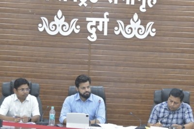अर्बन इंडस्ट्रियल पार्क की तैयारी शुरू, दुर्ग- भिलाई में गारमेंट फैक्ट्री और भिलाई में बीपीओ के माध्यम से पंद्रह सौ से अधिक लोगों को मिलेगा रोजगार :