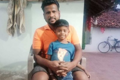 बेटे के इलाज में लगेंगे 35 लाख, पिता ने लगाई मदद की गुहार : ‘बोन मैरो’ से ग्रसित बेटे के शरीर में नहीं बनता खून, पसीने की कमाई लगाकर चढ़वा चुके 50 बोतल ब्लड