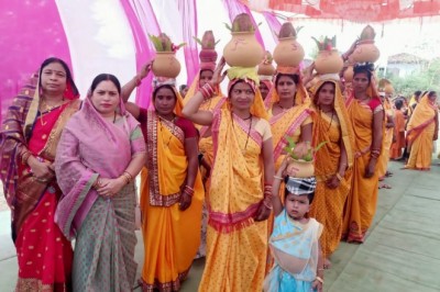 ग्राम डंगनिया कर्मा जयंती के कार्यक्रम में शामिल हुई जनपद अध्यक्ष प्रतीक्षा भंडारी :