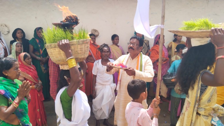 पूर्व विधायक भोलाराम साहू ने ज्योत ज्वारा की आरती उतारी,क्षेत्र वासियो की खुशहाली की कामना :