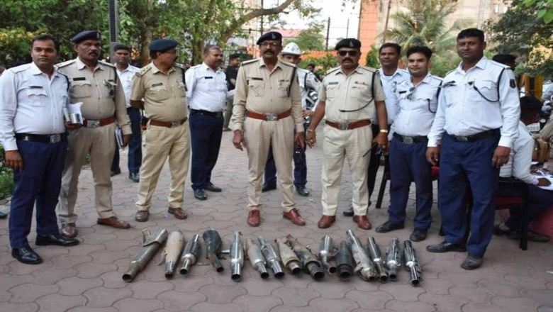 मॉडिफाई साइलेंसर लगाकर पटाखा फोड़ने वालों की निकली हवा :
