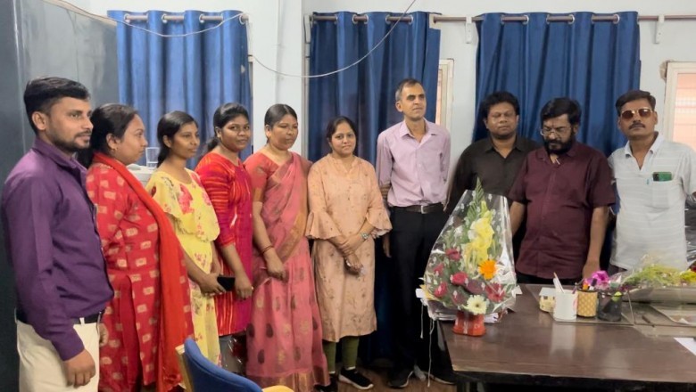 दुर्ग के सहायक संचालक  सौरभ शर्मा को जनसंपर्क कार्यालय के तरफ से दी गई विदाई     :