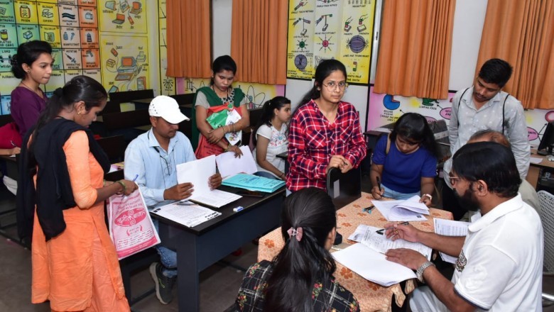जिले के युवाओं का शासन की बेरोजगारी भत्ता योजना में बढ़ा रूझान :