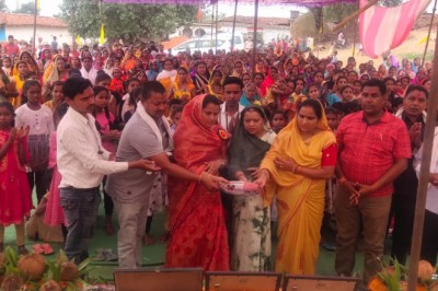 कर्मा जयंती कार्यक्रम में शामिल हुई छन्नी , कहा भक्त माता के नाम सुमिरन से जीवन होगा सफल |