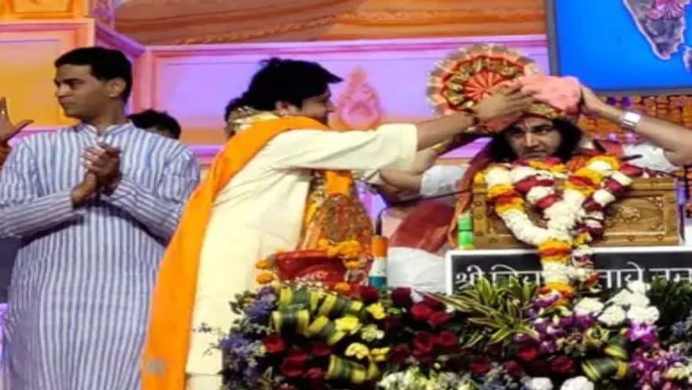 देवकीनंदन ठाकुर की कथा सुनने पहुंचे CM शिवराज: महाराज ने जमकर की तारीफ :