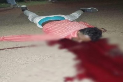 इंसानी लहू से लाल हुई सड़क: