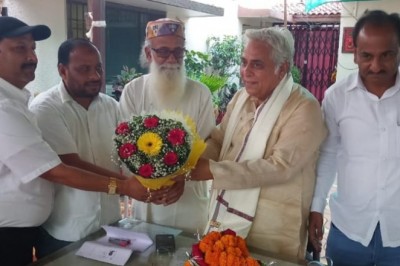 मुख्यमंत्री भूपेश बघेल के भेंट मुलाकात कार्यक्रम के दौरान समुदायिक भवन के लिए 50 लाख रुपए की मंजूरी: