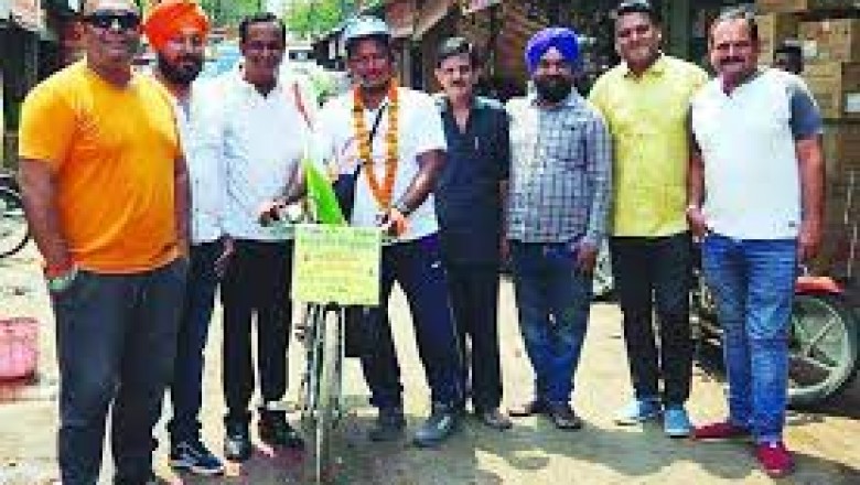 रक्तदान महादान : लोगों को जागरूक करने साइकिल से निकले जयदेव,
