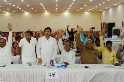 दुर्ग:निगम की विशेष सामान्य सभा निगम क्षेत्र के 62 उद्योगों को संपत्ति कर में 100 फीसदी छूट,बहुमत से प्रस्ताव पारित: