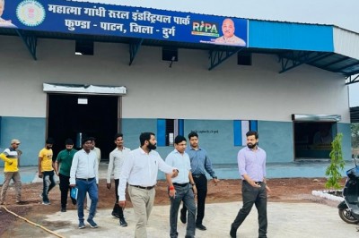 जामगांव  एम के हर्बल मेडिस्नल प्लांट की उत्पादन इकाई जून में करें प्रारंभ कलेक्टर :